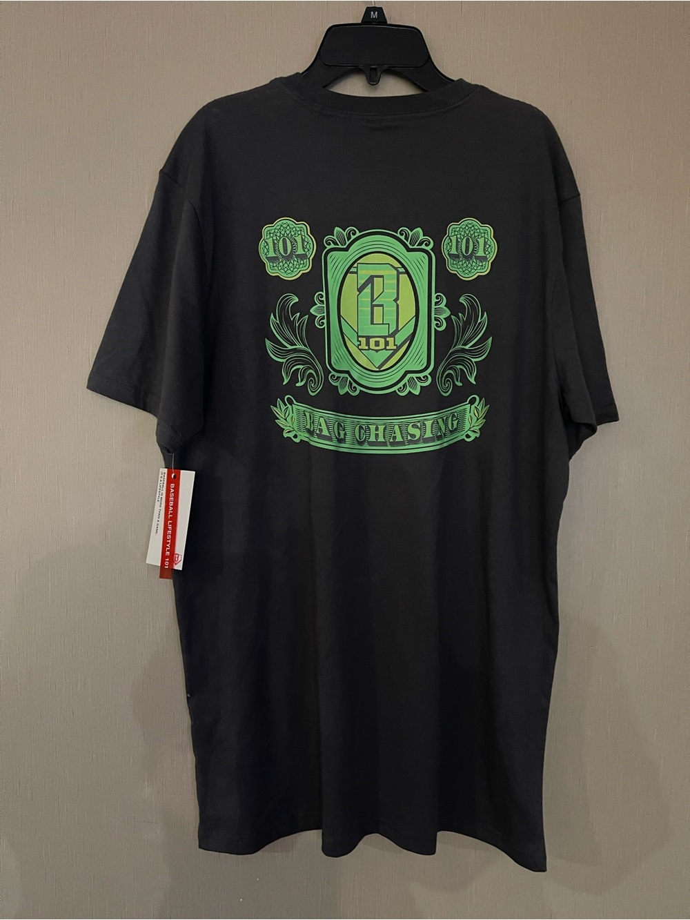 Baseball lifestyle 101 new medium bag chasing black Men’s Graphic Tee Green